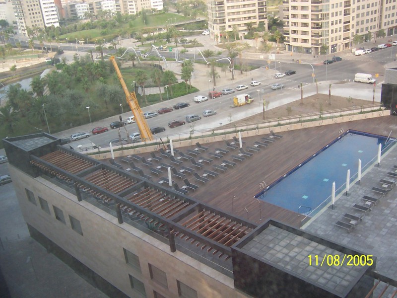 piscina terraza hilton diagonal mar (2)